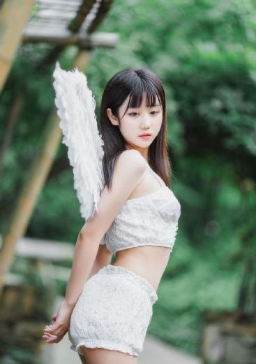 性感小蜜桃