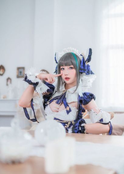 美女来了