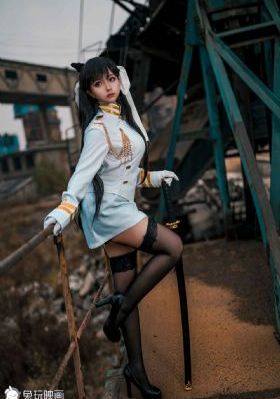 轻佻寡妇