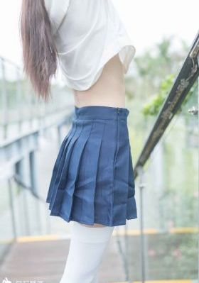 可疑美容院在线观看
