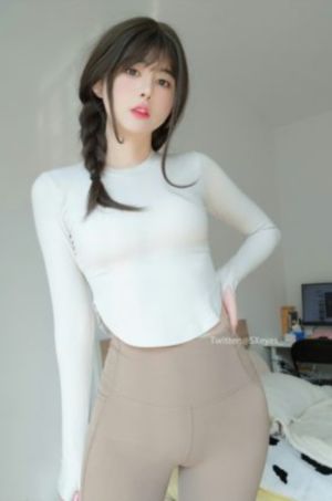 精品三级av