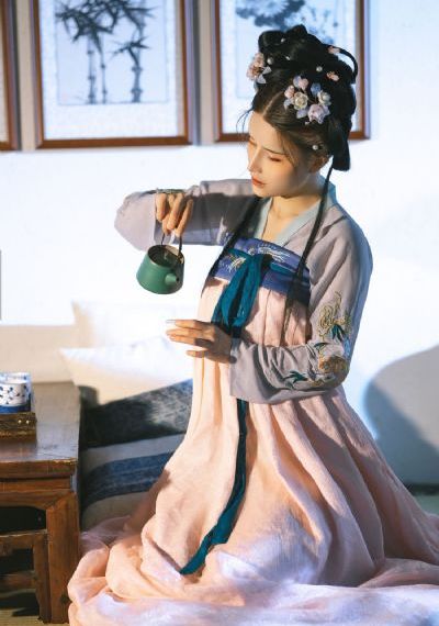 地下偶像全集免费观看