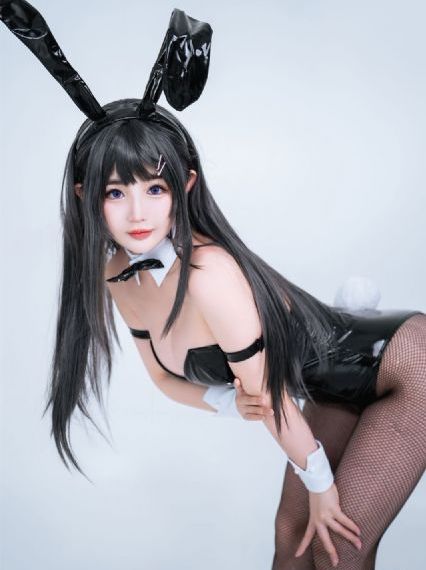 成宫彩叶