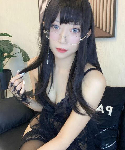 残忍妍妍女王虐茎chinese