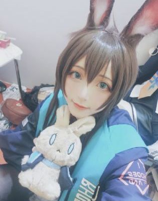 动漫内衣办公室第01集在线播放