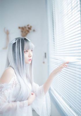 洛丽塔在线