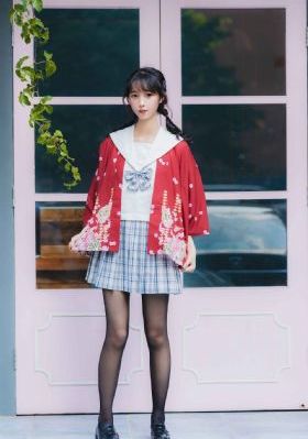 韩国理论疯狂少妇2做爰播放